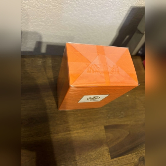 NEW! TORY BURCH WOMEN’s PARFUM - Picture 7 of 13